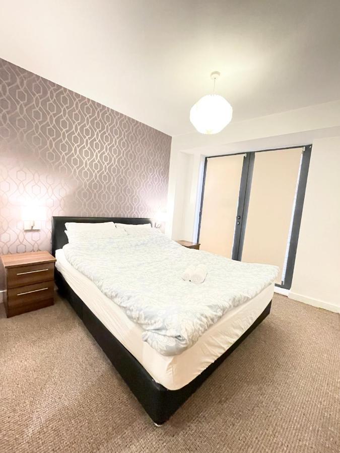 Lovely 2 - Bedroom Condo In Manchester City Centre Εξωτερικό φωτογραφία